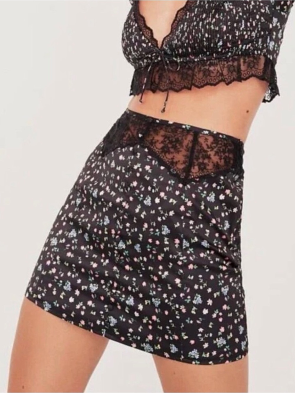 For Love & Lemons | Lucy Black Lace Panel Floral Satin Mini Skirt | Size	Large